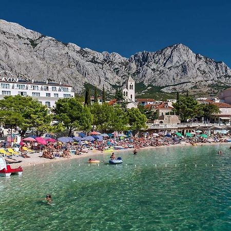 Apartments Center Baška Voda Extérieur photo