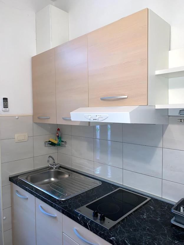 Apartments Center Baška Voda Extérieur photo