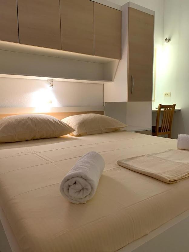 Apartments Center Baška Voda Extérieur photo