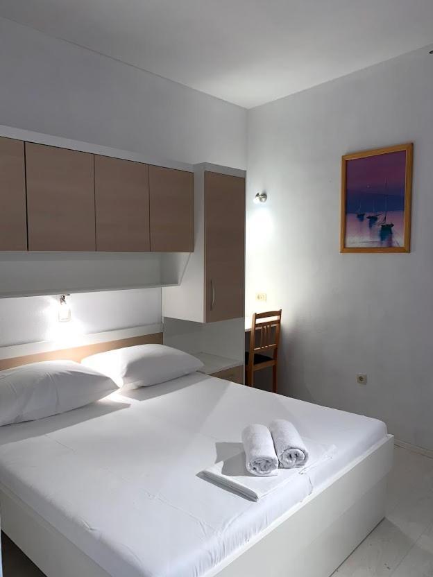 Apartments Center Baška Voda Extérieur photo