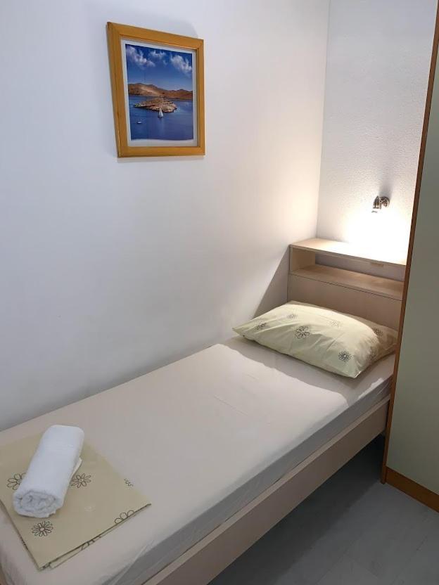 Apartments Center Baška Voda Extérieur photo