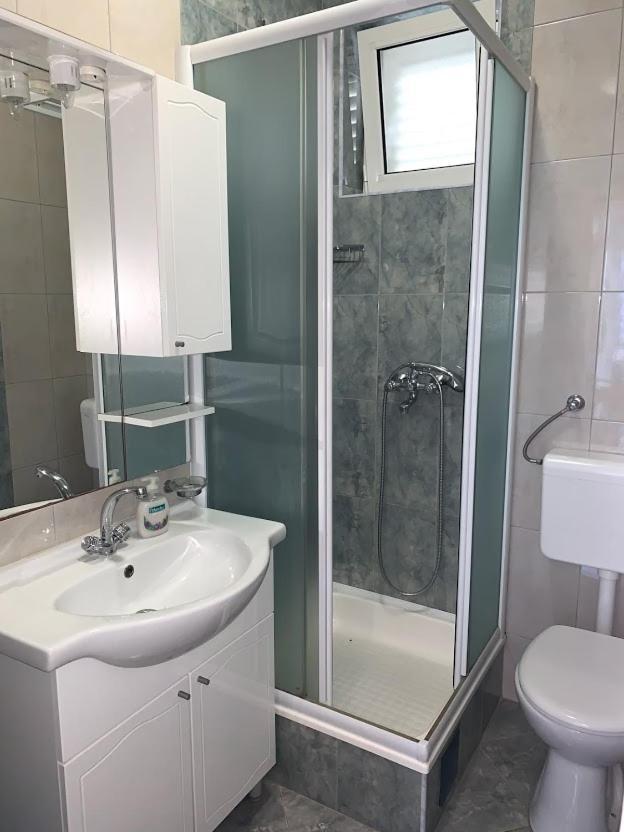 Apartments Center Baška Voda Extérieur photo