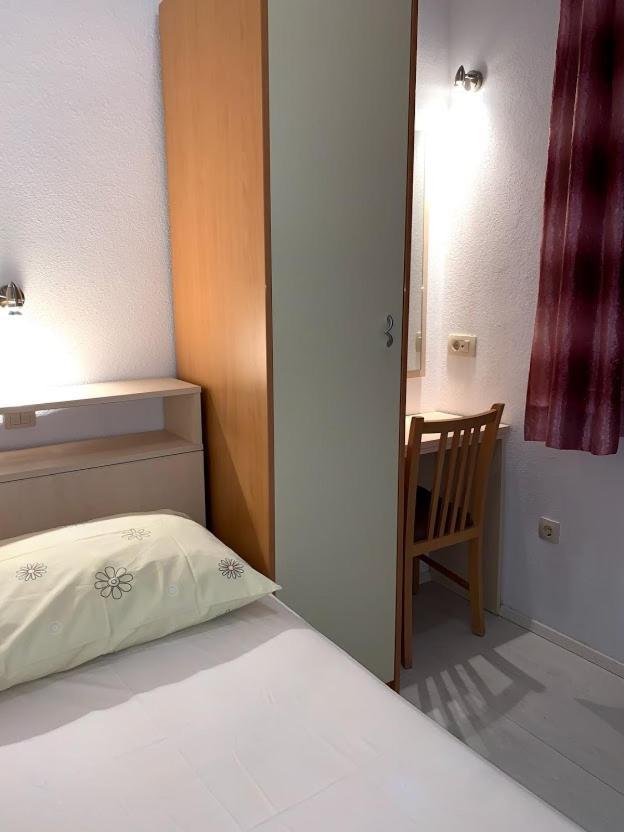 Apartments Center Baška Voda Extérieur photo